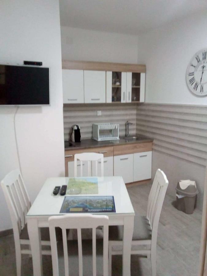 Tara Deluxe Apartment Будва Екстериор снимка